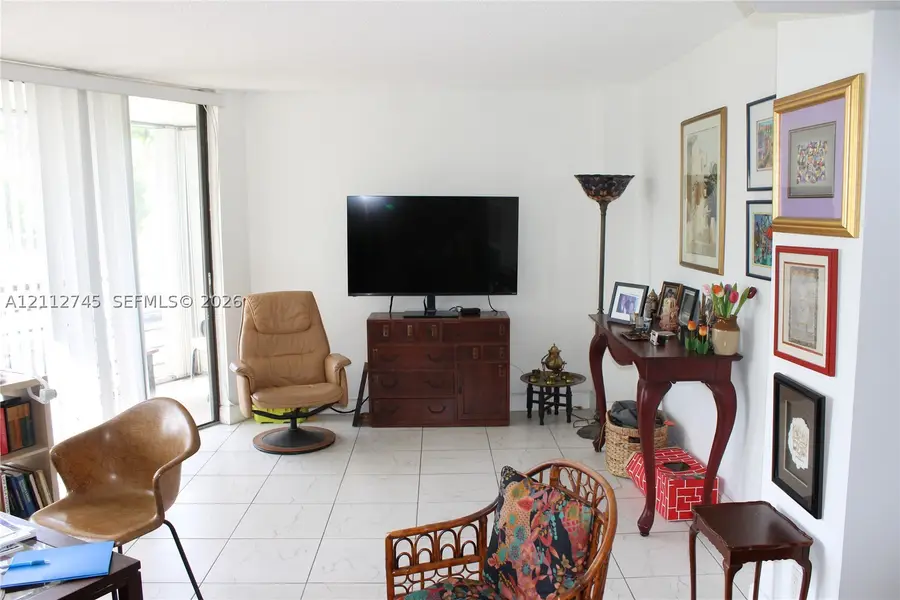 20500 W Country Club Dr #202, Aventura, FL 33180 - #3