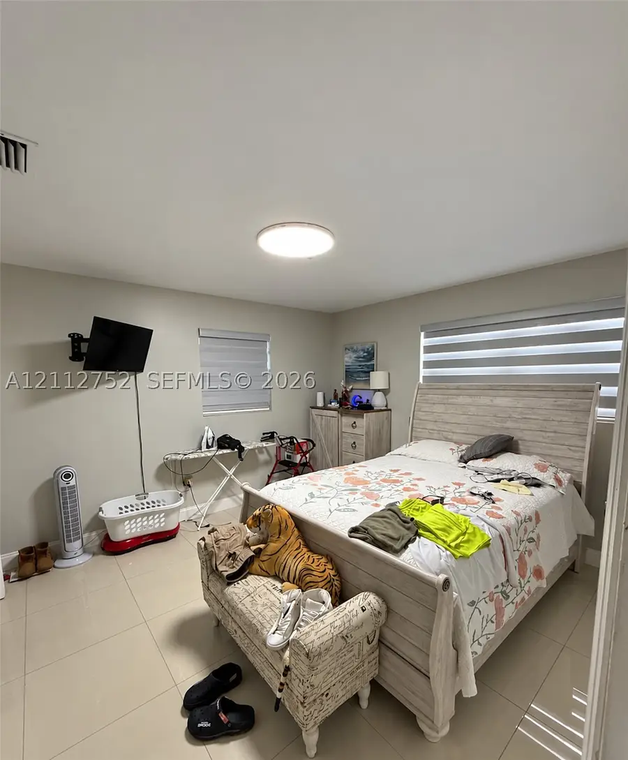 1210 N 71st Ave, Hollywood, FL 33024 - #3