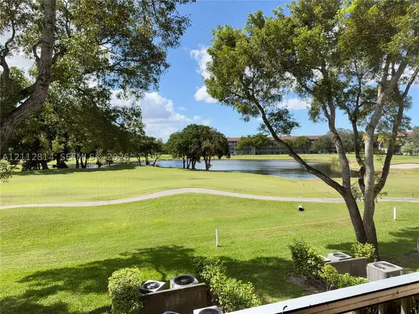 400 SW 134th Way #210F, Pembroke Pines, FL 33027