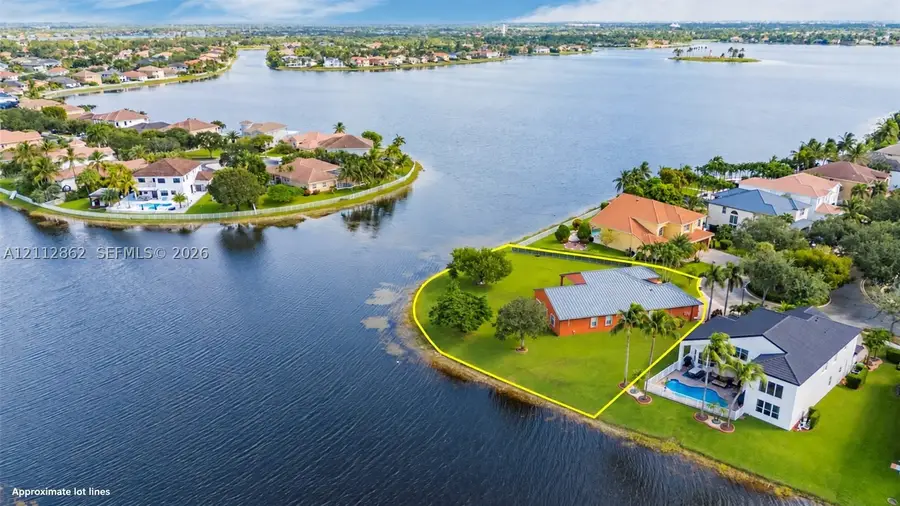 3900 SW 195th Ter, Miramar, FL 33029 - #2