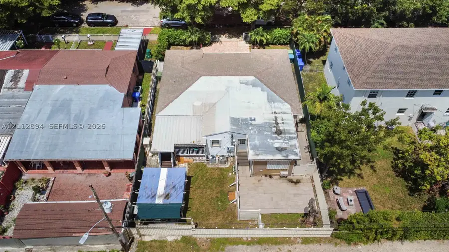 2530 SW 27th St, Miami, FL 33133 - #2