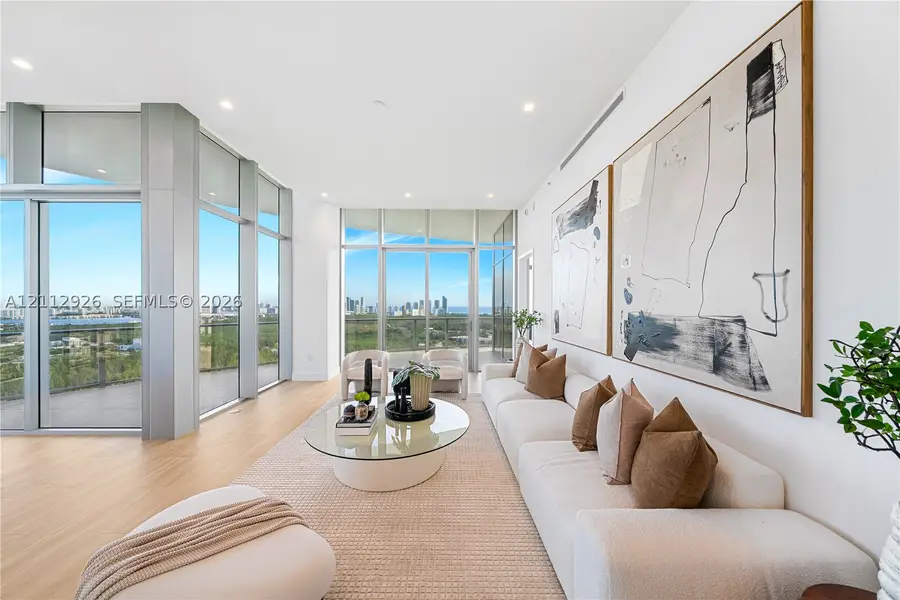 2411 Laguna Cir #3211, North Miami, FL 33181 - #2