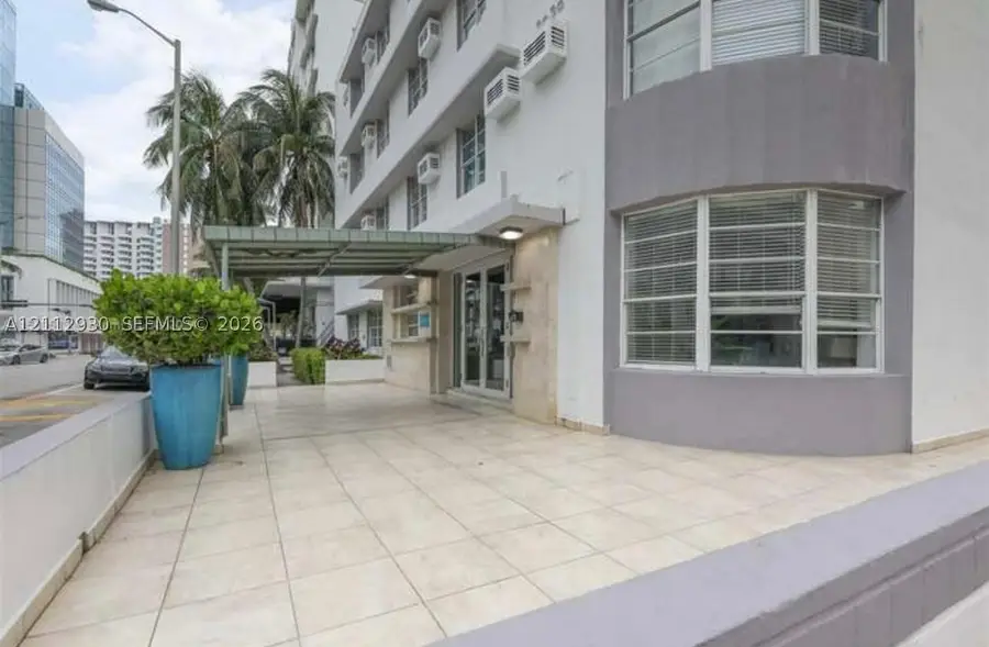 3030 Collins Ave #1G, Miami Beach, FL 33140 - #2