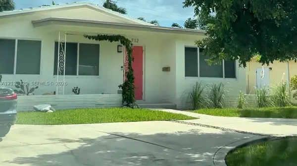 712 NE 25th Ave, Pompano Beach, FL 33062