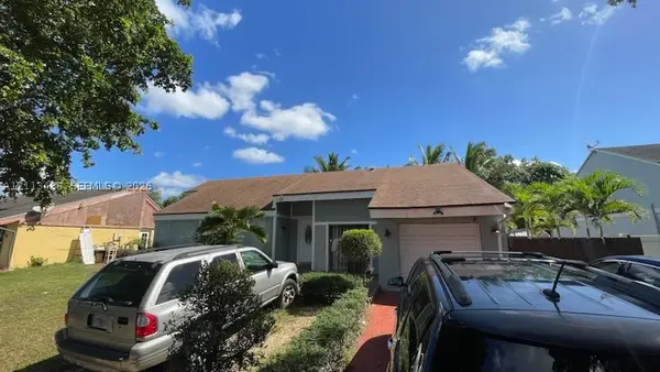 2621 Buttonwood Ave, Miramar, FL 33025