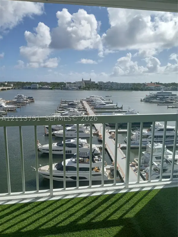400 N Flagler Dr #1004, West Palm Beach, FL 33401