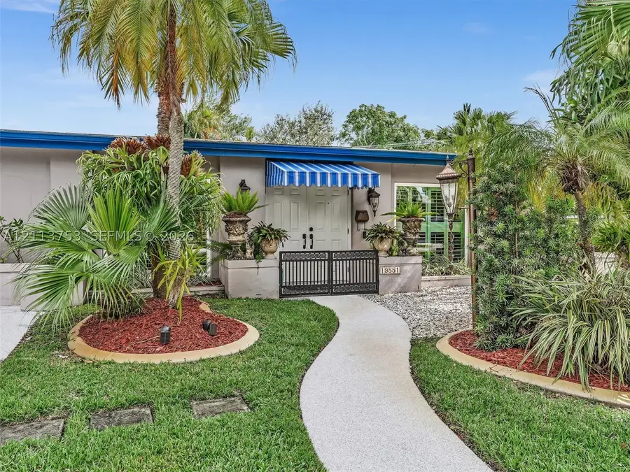 19551 NE 22nd Rd, North Miami Beach, FL 33179 - #2
