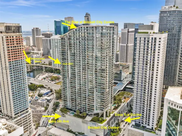 88 SW 7th St #2011 (corner), Miami, FL 33130