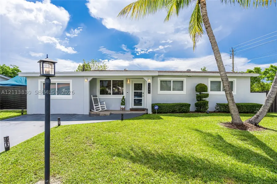 3545 SW 104th Ct, Miami, FL 33165 - #2