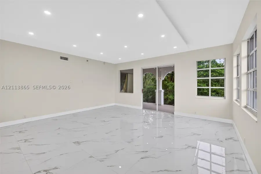 3900 Island Blvd #B408, Aventura, FL 33160 - #2