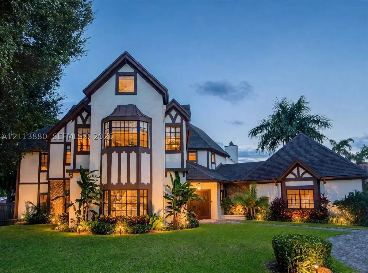 900 Coco Plum Way, Plantation, FL 33324 - #1