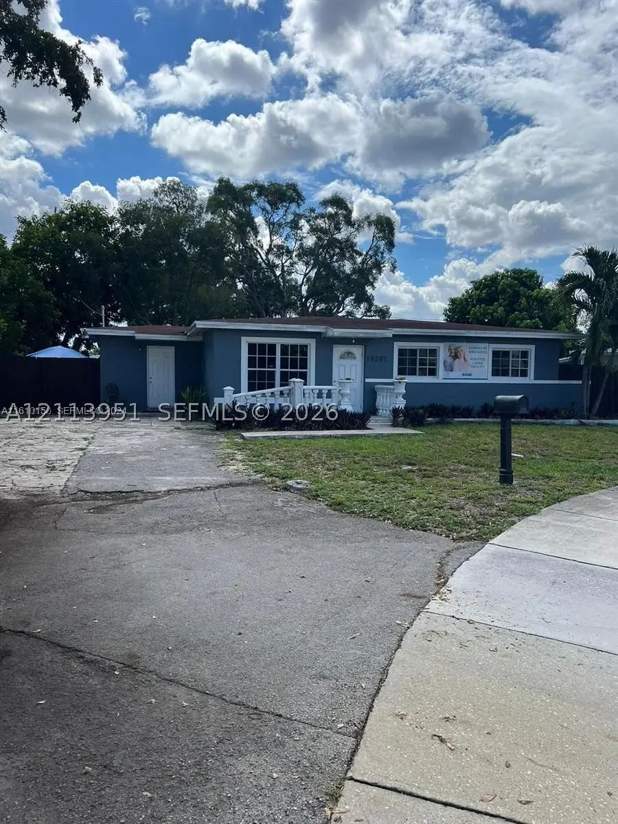 18201 NW 57th Ave, Miami Gardens, FL 33055 - #2