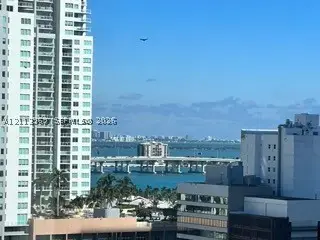 151 SE 1st St #1702, Miami, FL 33131