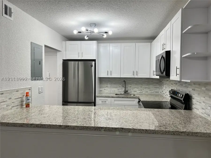 9355 SW 8th St #124, Boca Raton, FL 33428 - #2
