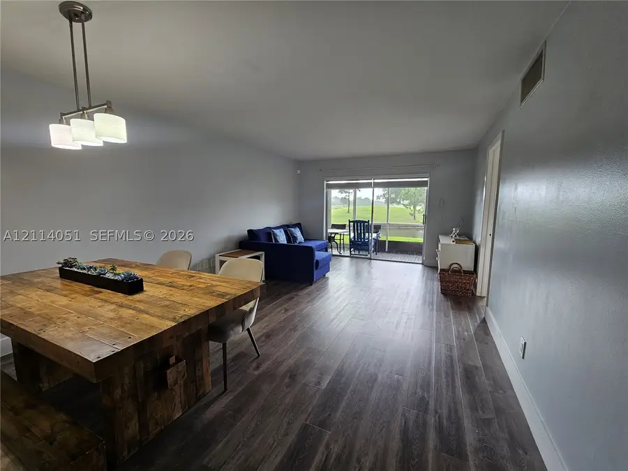 2431 SW 82nd Ave #102, Davie, FL 33324 - #2