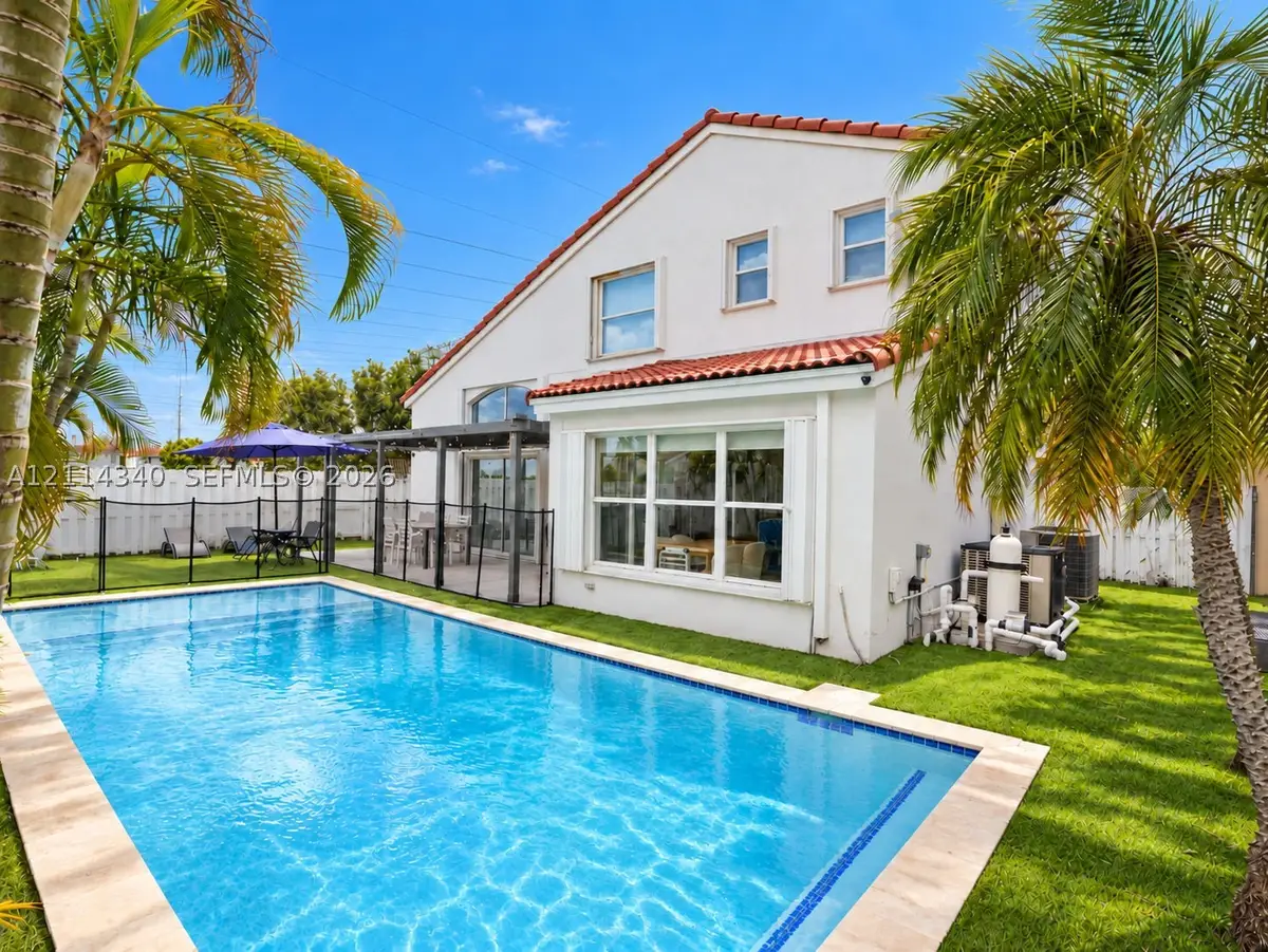 3586 SW 50th St, Fort Lauderdale, FL 33312 - #1