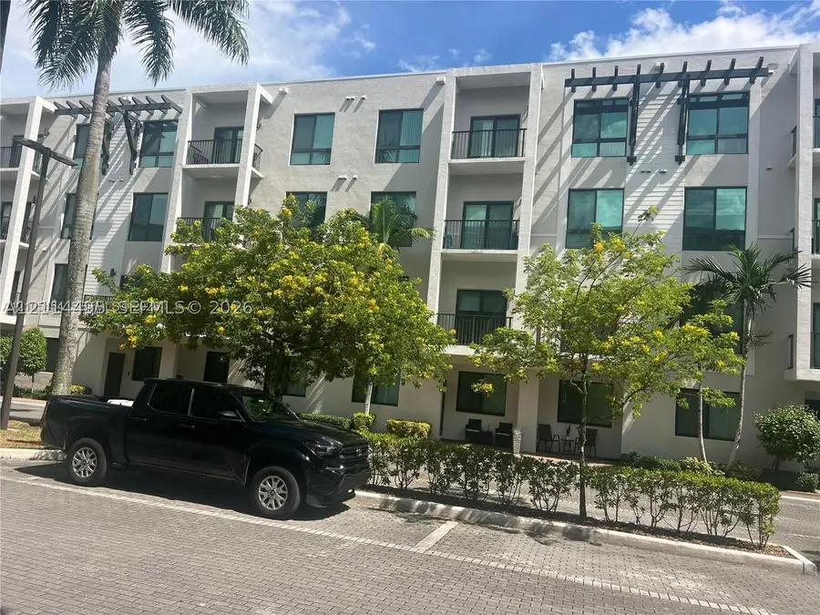 4745 NW 84th Ct #20, Doral, FL 33166 - #2