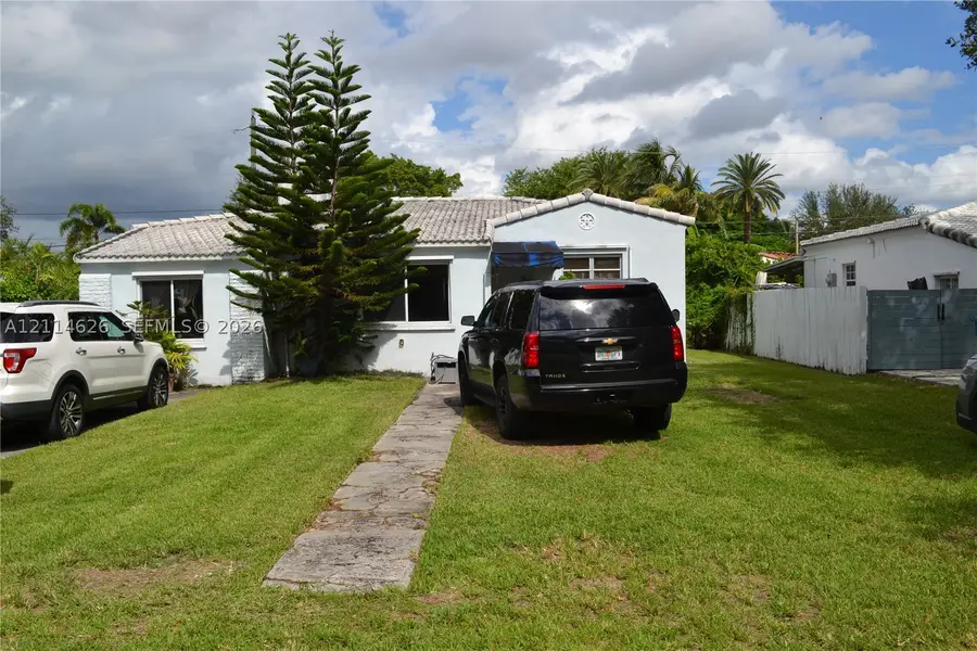 4381 SW 16th St, Miami, FL 33134 - #3
