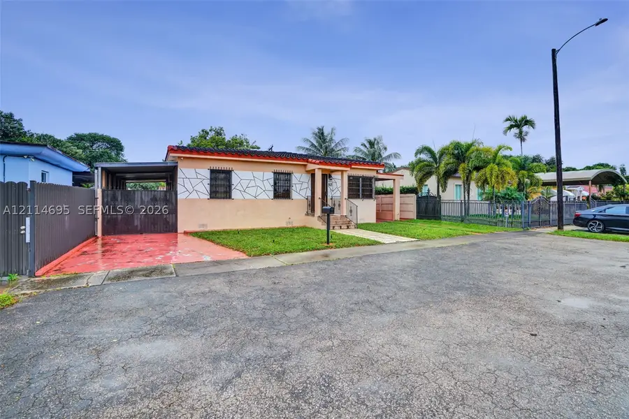 82 E 57th St, Hialeah, FL 33013 - #2