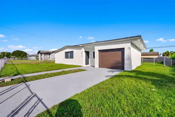 10945 SW 218th Ter, Miami, FL 33170