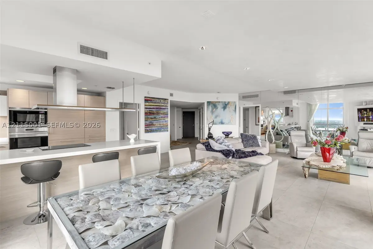 17301 Biscayne Blvd #2101, North Miami Beach, FL 33160 - #1