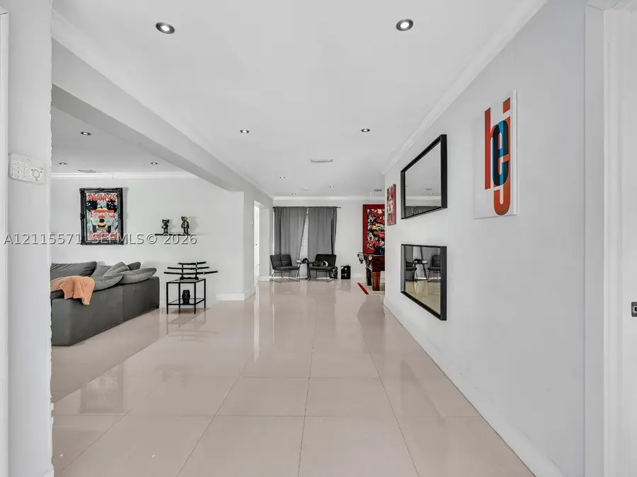 2001 NE 122nd Rd, North Miami, FL 33181 - #3