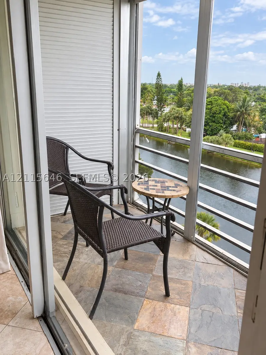 16850 S Glades Dr #7F, North Miami Beach, FL 33162 - #2