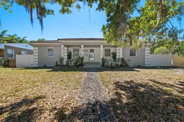 1516 Jefferson Street, Hollywood, FL 33020