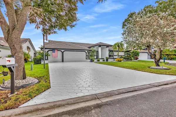 12041 NW 2nd Drive, Coral Springs, FL 33071