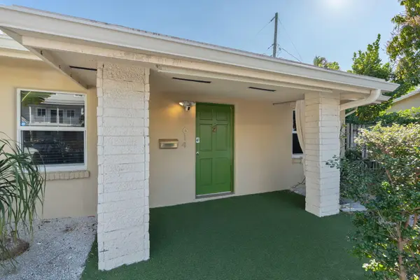 614 NE 28th Street #106, Wilton Manors, FL 33334