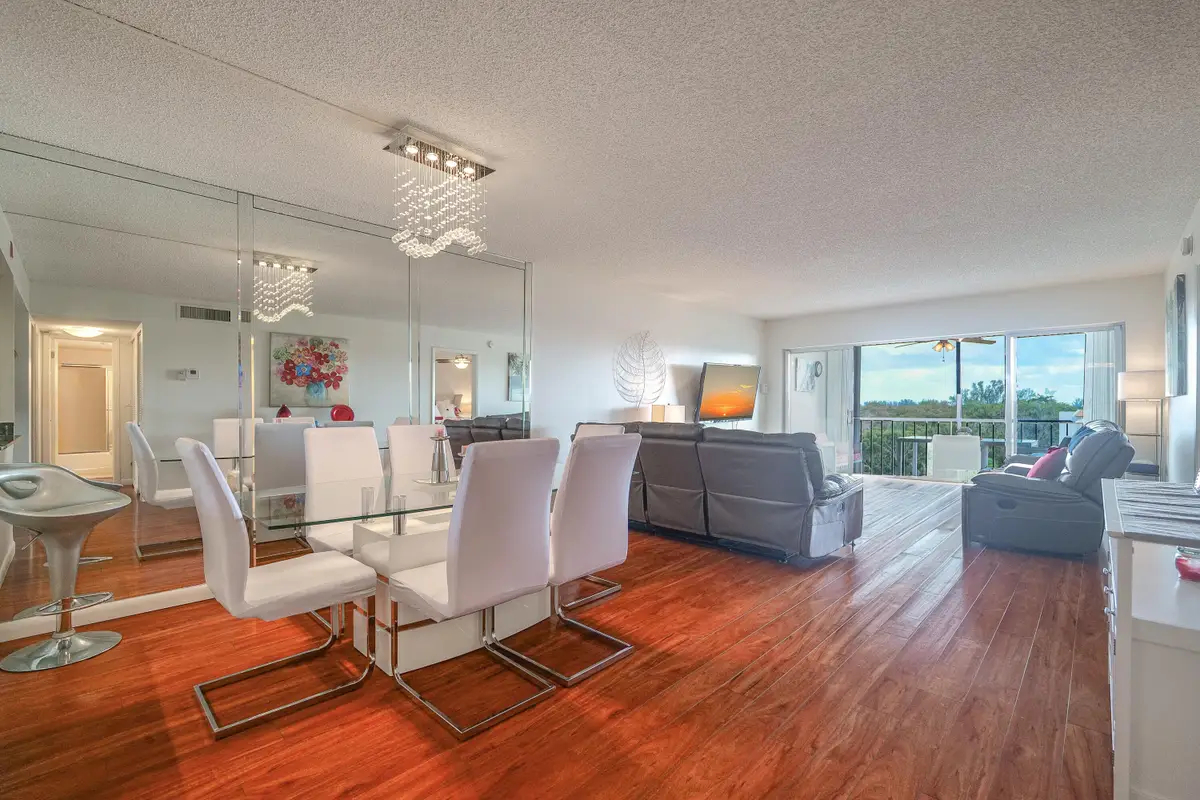 3930 Inverrary Boulevard #703-d, Lauderhill, FL 33319 - #1