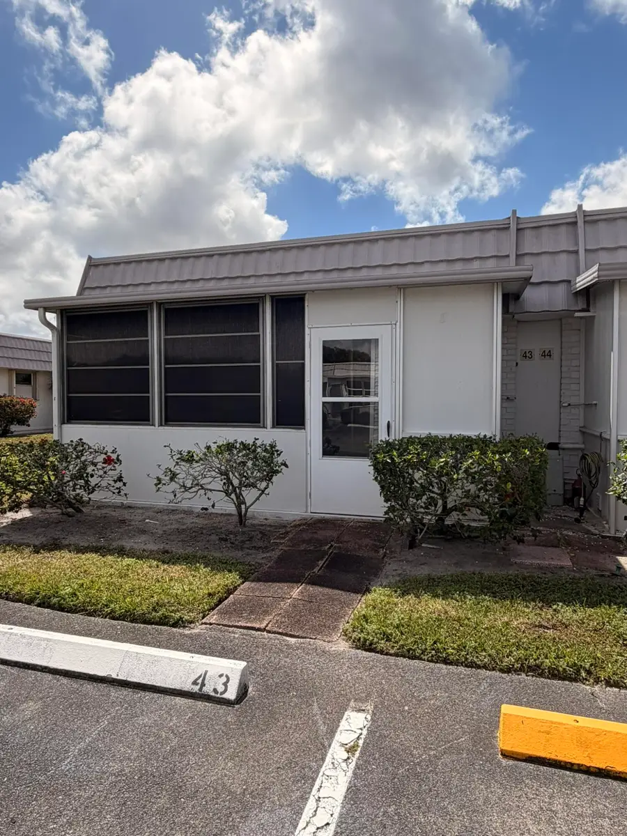 43 Valencia B, Delray Beach, FL 33446 - #2