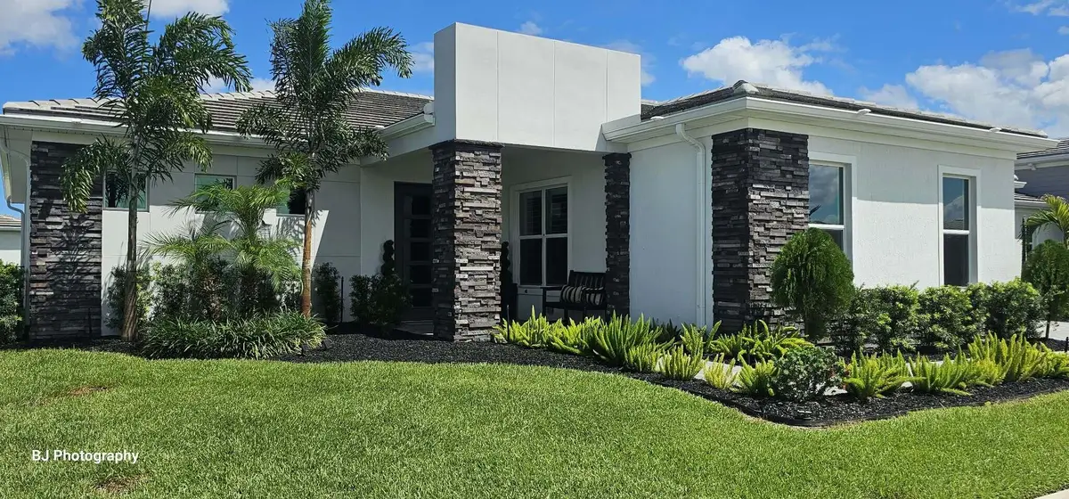 10639 Vineyard Drive, Port Saint Lucie, FL 34987 - #1