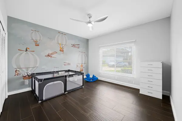 8505 NW 77th Street, Tamarac, FL 33321