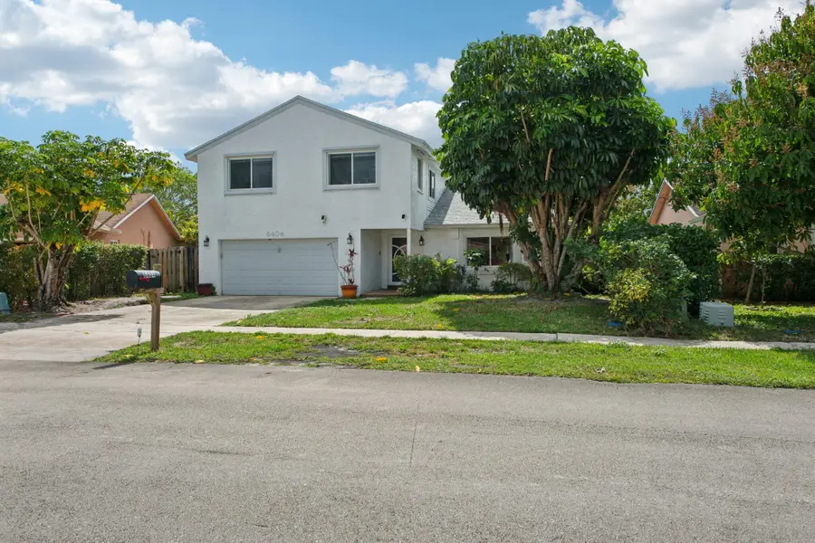 8404 SW 20th Street, North Lauderdale, FL 33068 - #2