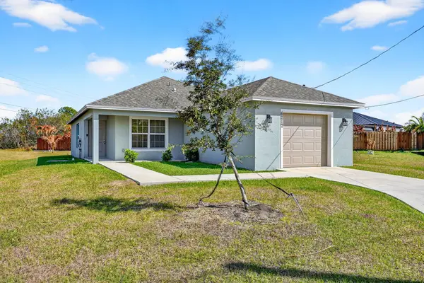 6217 NW Gatun Court, Port St Lucie, FL 34986