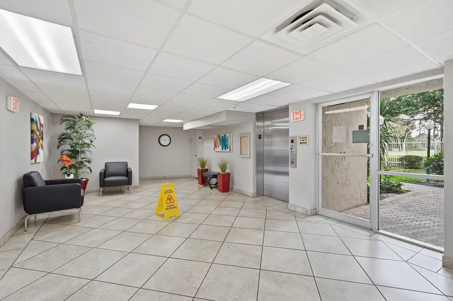3920 Inverrary Boulevard #403c, Lauderhill, FL 33319 - #3