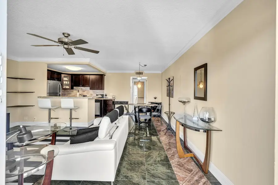 2123 Cambridge F, Deerfield Beach, FL 33442 - #3