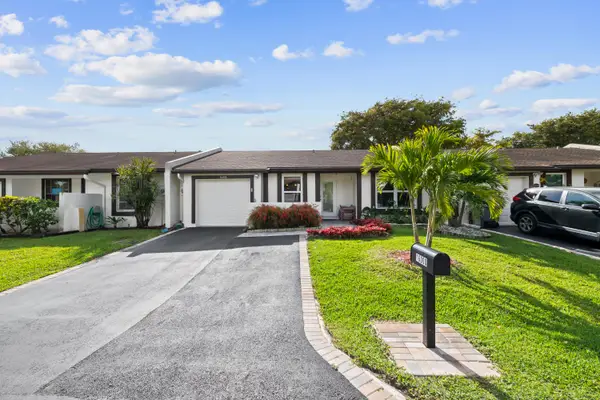 16000 Laurel Oak Circle, Delray Beach, FL 33484