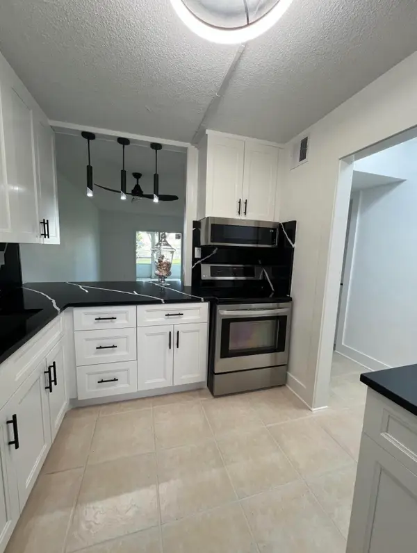 2615 Garden Drive N #104, ,, FL 33461