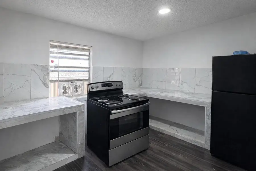 615 N Sapodilla Avenue, West Palm Beach, FL 33401 - #2