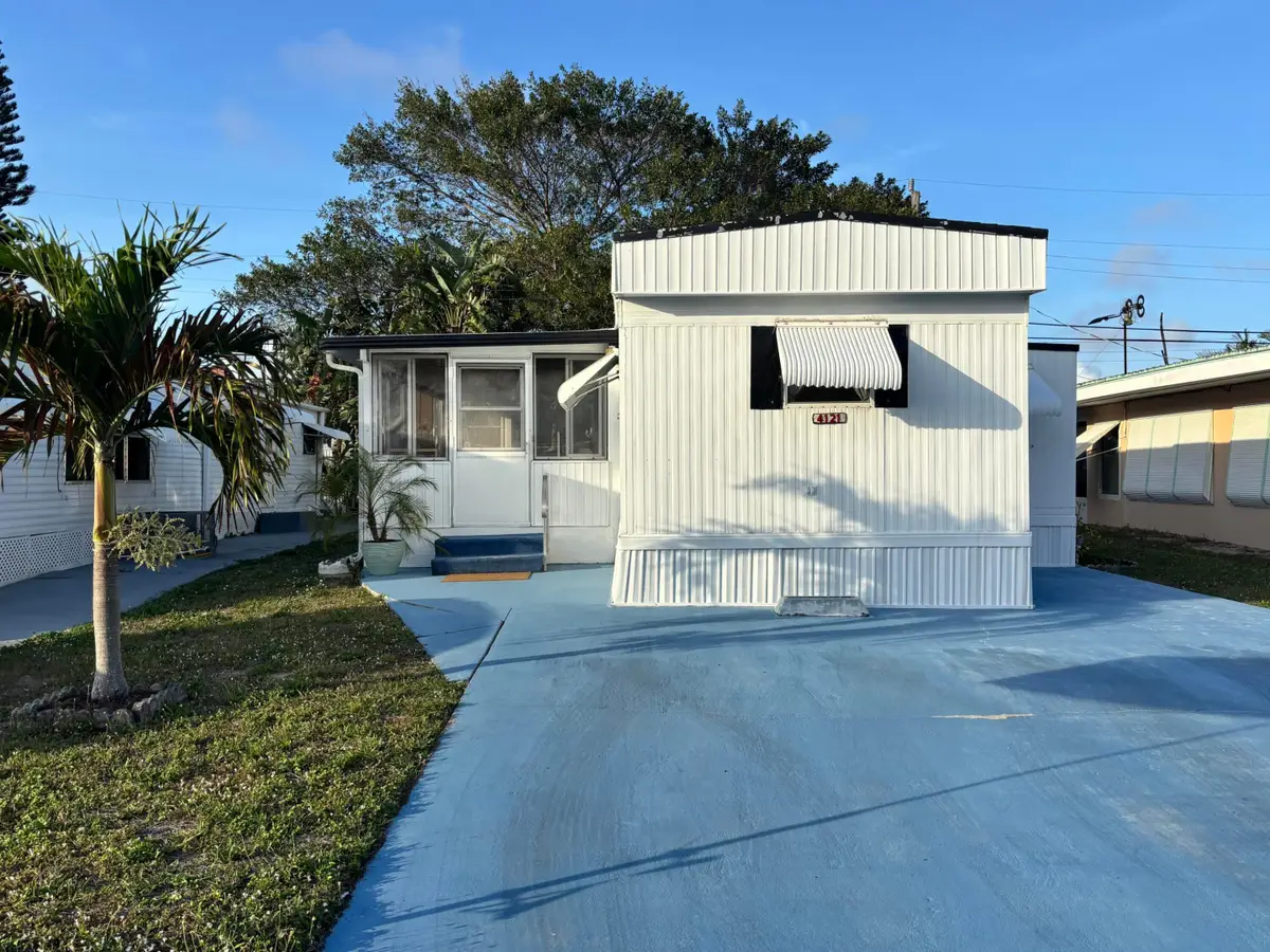 4121 88th Court S, Boynton Beach, FL 33436 - #1