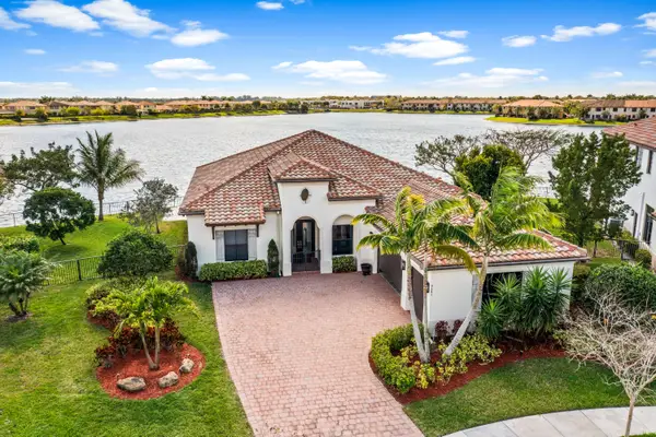 8681 Waterview Terrace, Parkland, FL 33076