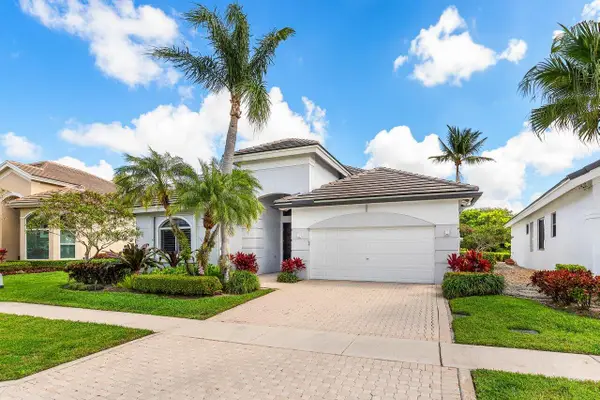 5440 NW 41st Terrace, Boca Raton, FL 33496