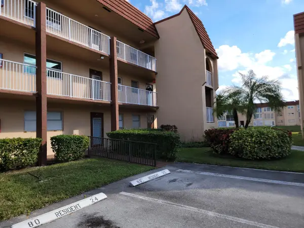 8950 Sunrise Lakes Boulevard #112, Sunrise, FL 33322