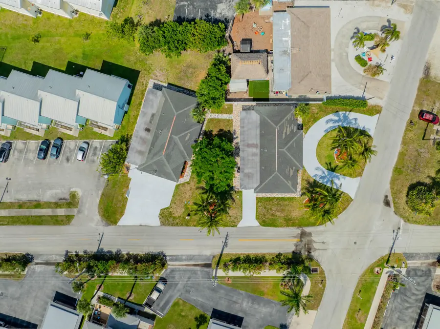 662 Granada Street, Fort Pierce, FL 34949 - #3