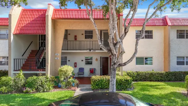 133 Lake Evelyn Drive, West Palm Beach, FL 33411