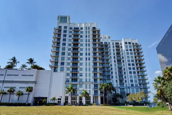 300 S Australian Avenue #802, West Palm Beach, FL 33401