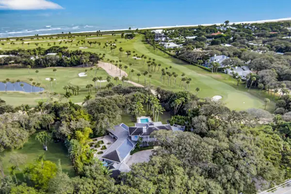 2010 Club Drive, Vero Beach, FL 32963