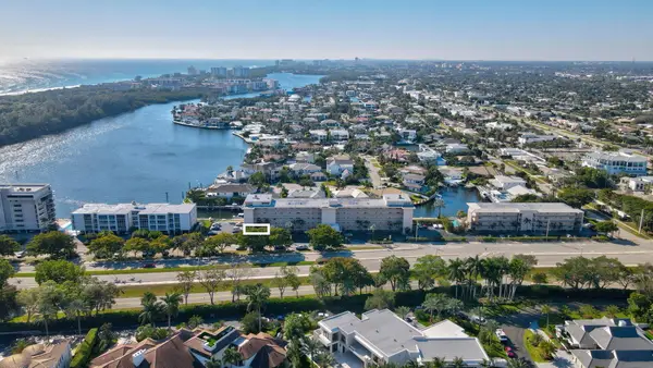 750 NE Spanish River Boulevard #201, Boca Raton, FL 33431